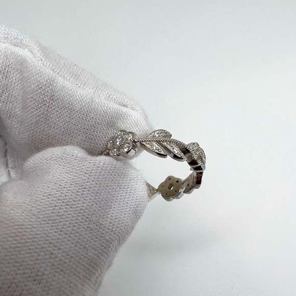 Sale $25! Sterling Silver Cz Flower Band - Picture 10 of 16
